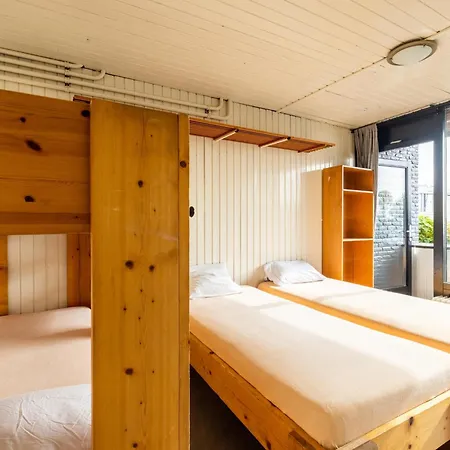 Holiday home De Watersport Groepsaccommodatie - 30 Pers