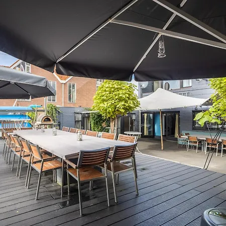 De Watersport Groepsaccommodatie - 30 Pers בית נופש Kaag