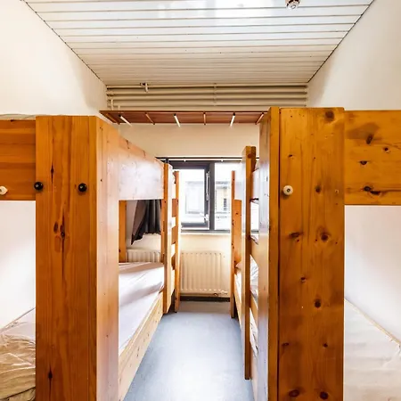 De Watersport Groepsaccommodatie - 30 Pers Vakantiehuis