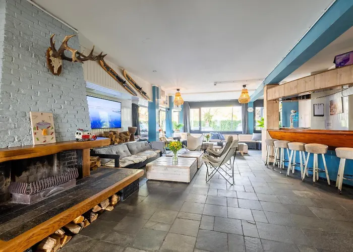 De Watersport Groepsaccommodatie - 30 Pers * Kaag