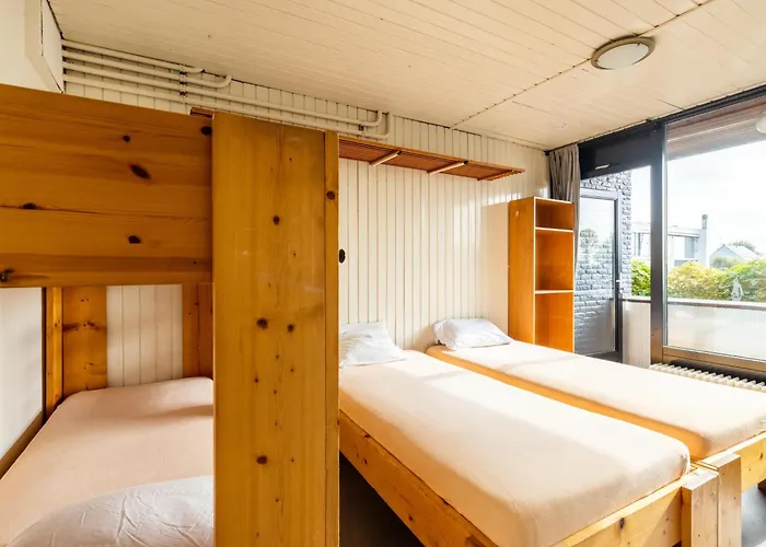 Holiday home De Watersport Groepsaccommodatie - 30 Pers