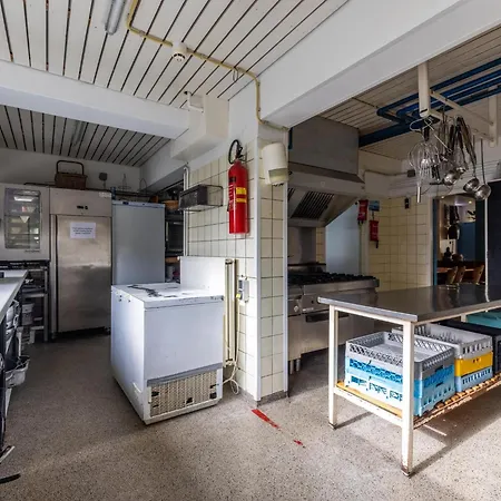 Casa vacanze De Watersport Groepsaccommodatie - 30 Pers Kaag